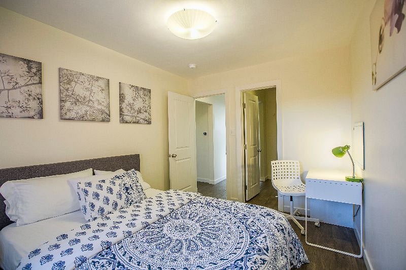 Furnished Finder property 243014_1 photo 3