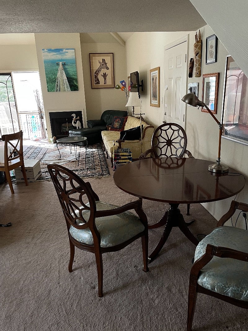 Dining area, the door to the downstairs garage is on the right side of the picture. 