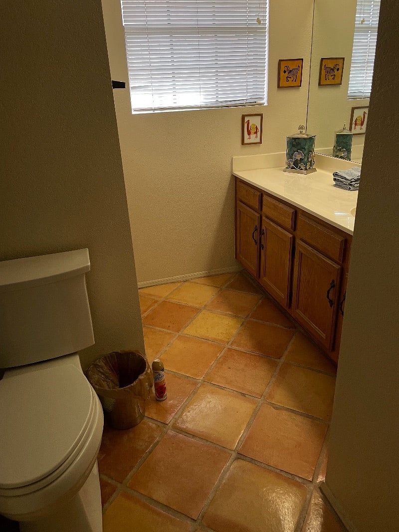 Full bathroom next to bedroom