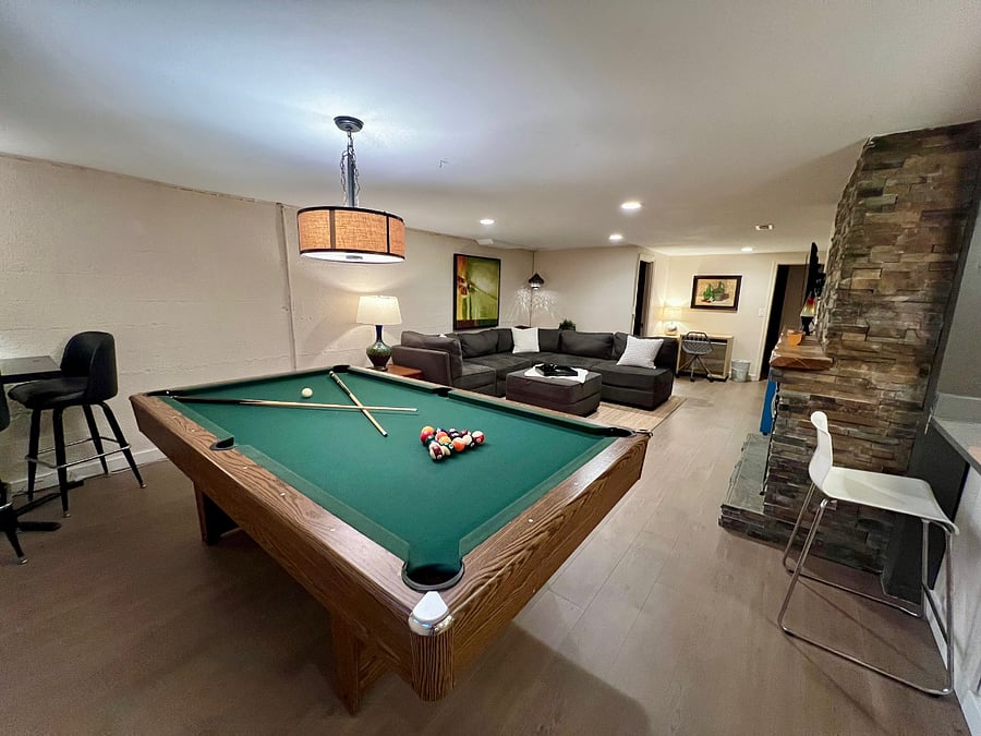 Can lights with dimmers for more light or moody vibe