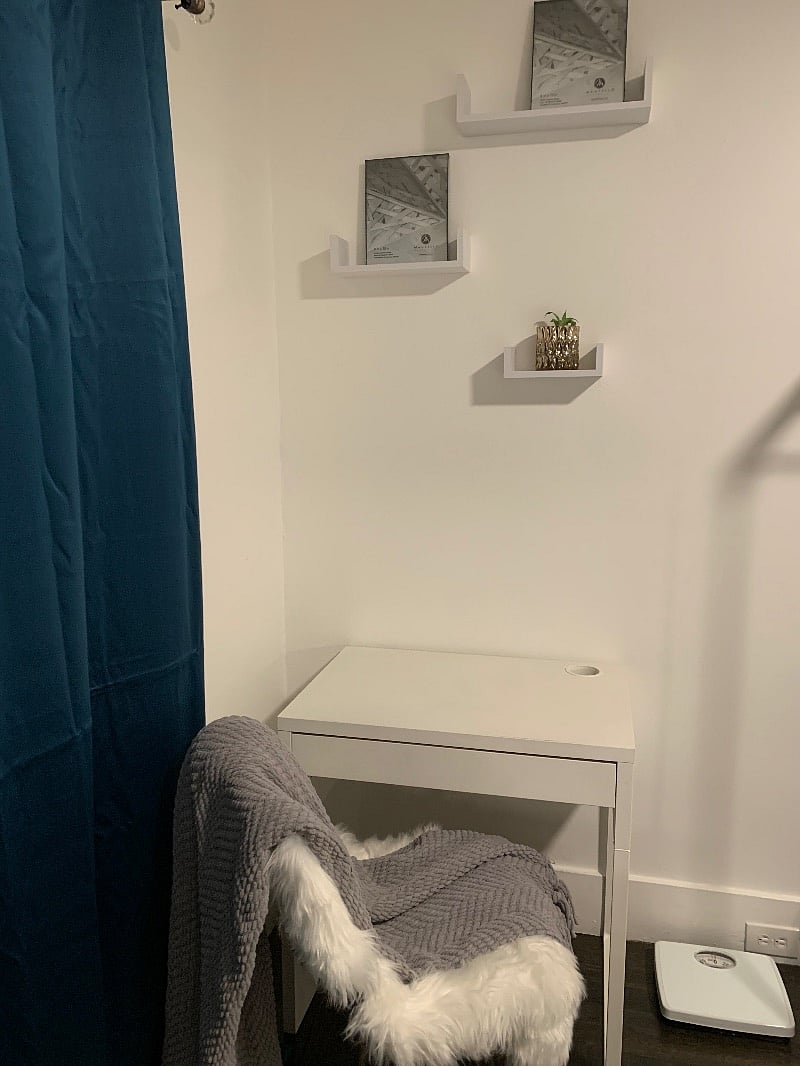 Room 1: front of house 
Black out curtains and desk 