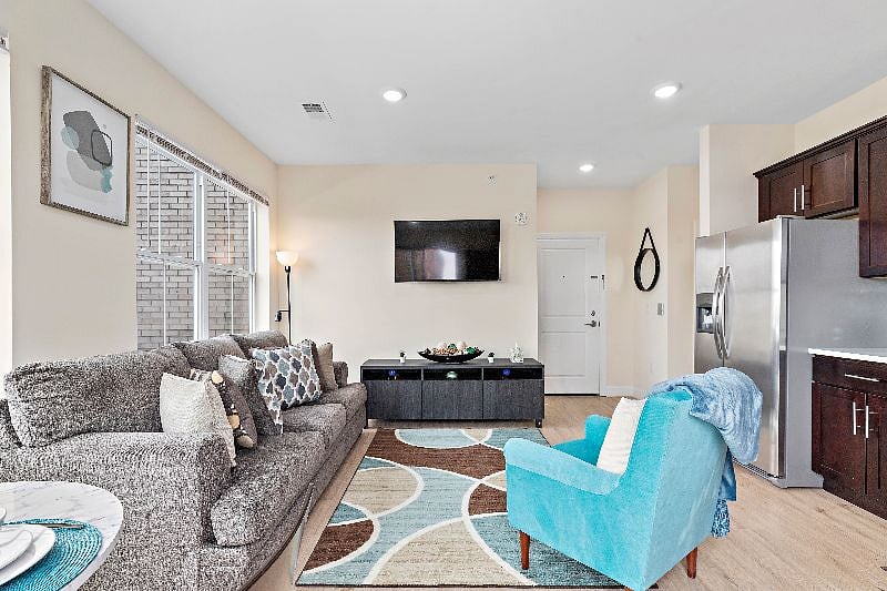 Furnished Finder property 243947_4 photo 5