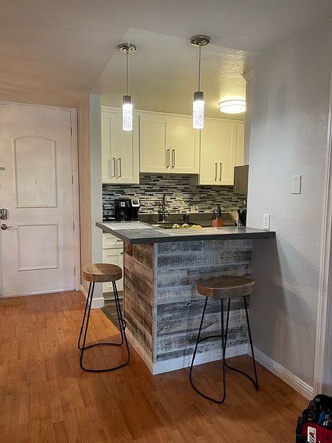 Furnished Finder property 243962_1 photo 2
