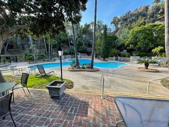 Furnished Finder property 243962_1 photo 3