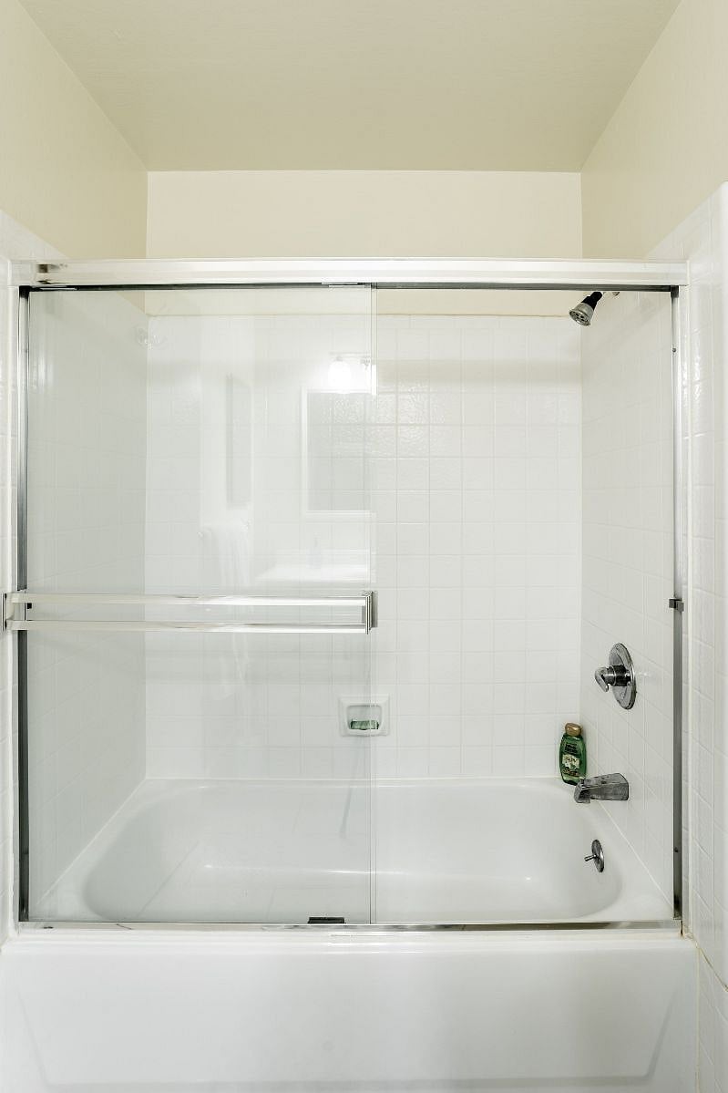 Furnished Finder property 244026_1 photo 14