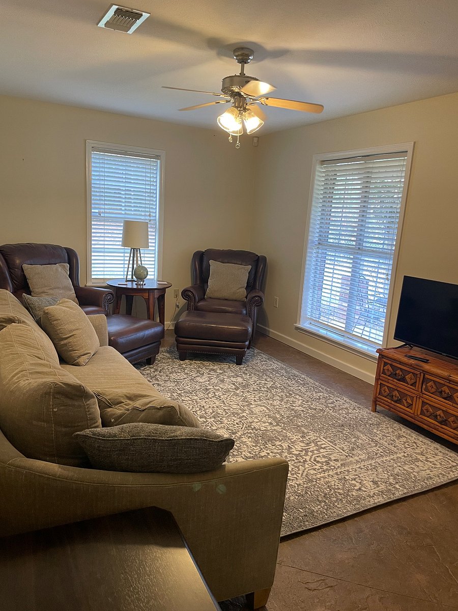 Furnished Finder property 244032_1 photo 8