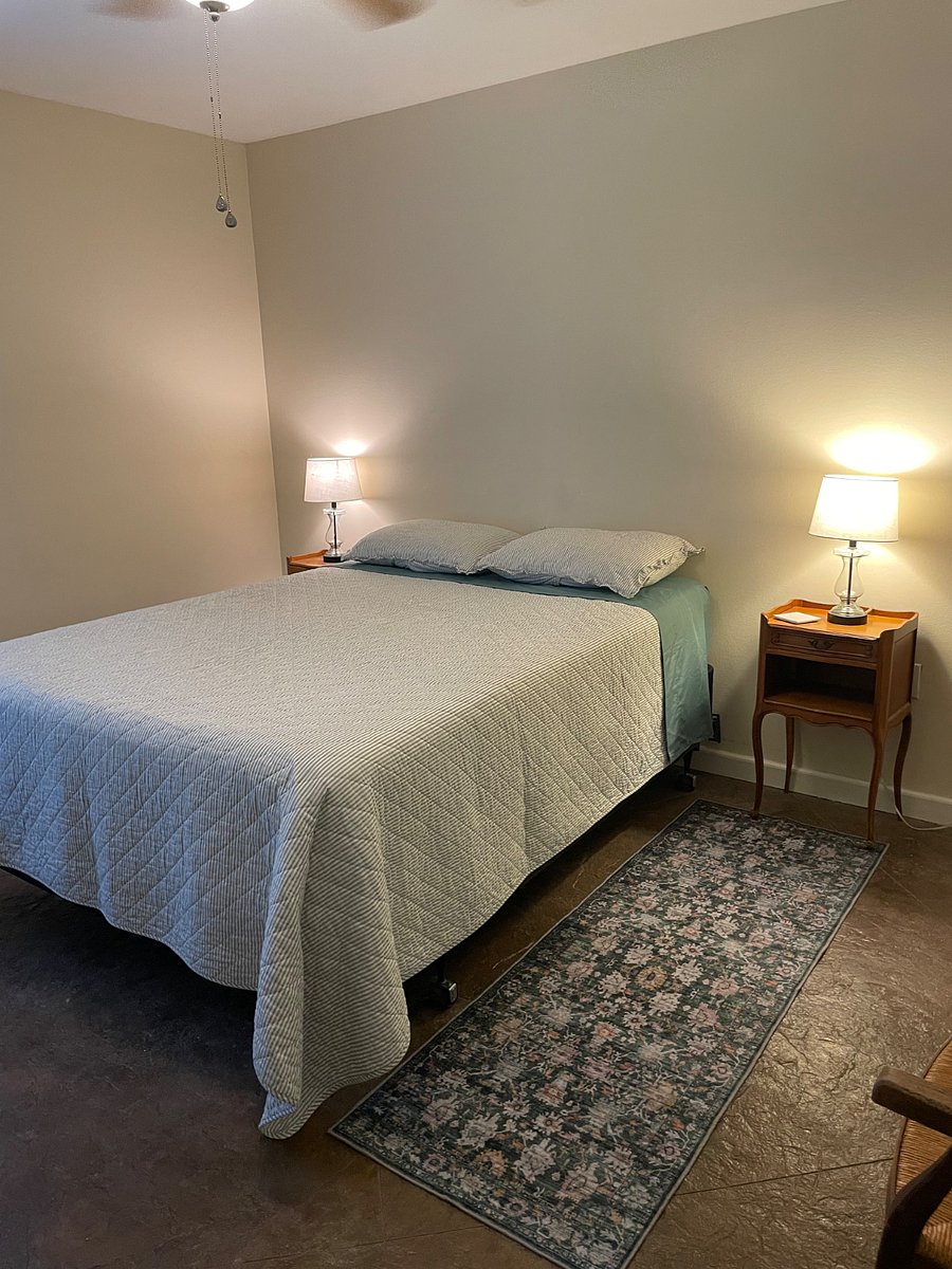Furnished Finder property 244032_1 photo 14