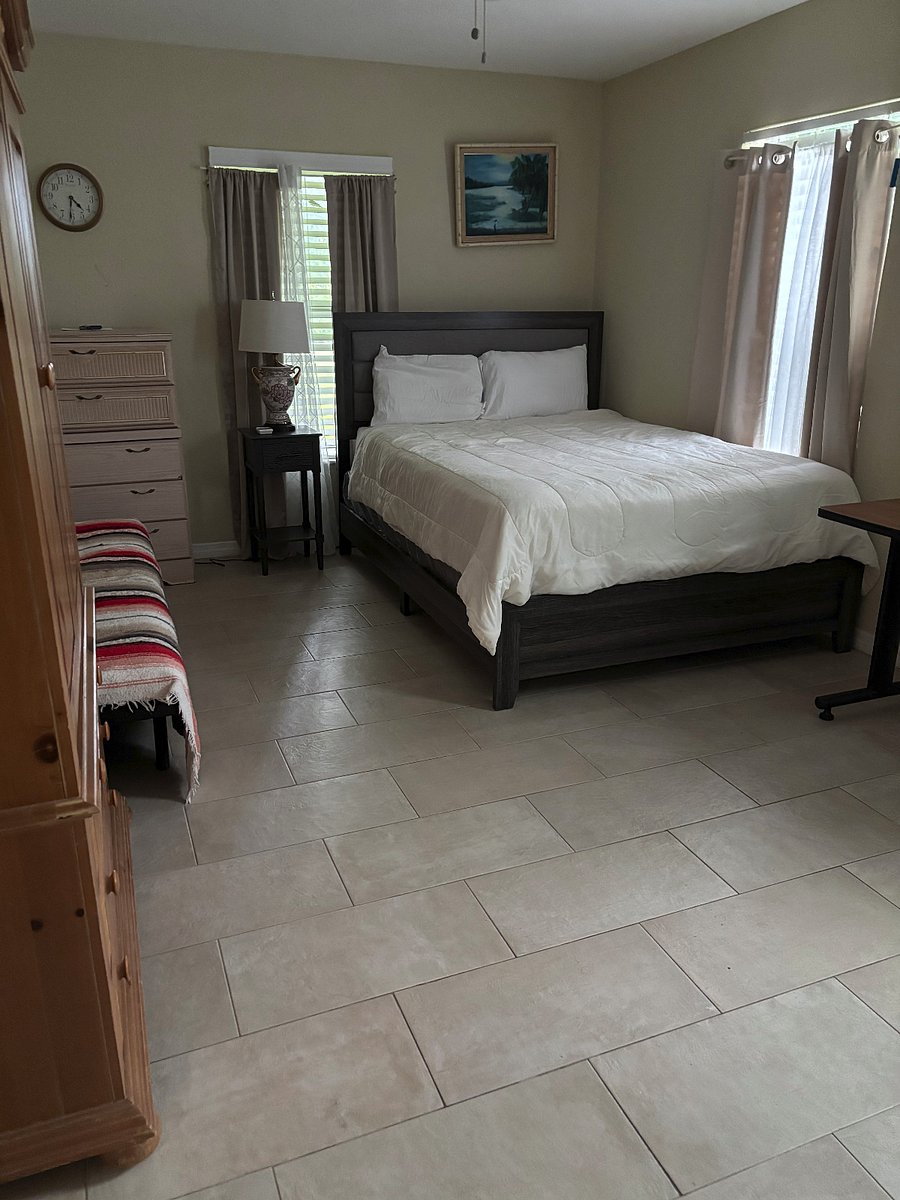 Furnished Finder property 244061_1 photo 5