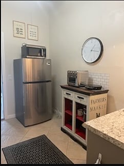 Furnished Finder property 244073_1 photo 10
