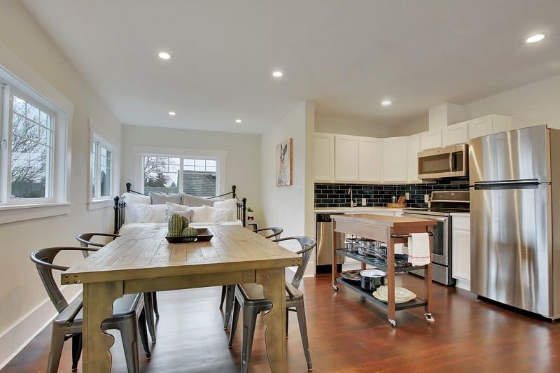 Furnished Finder property 244113_1 photo 7