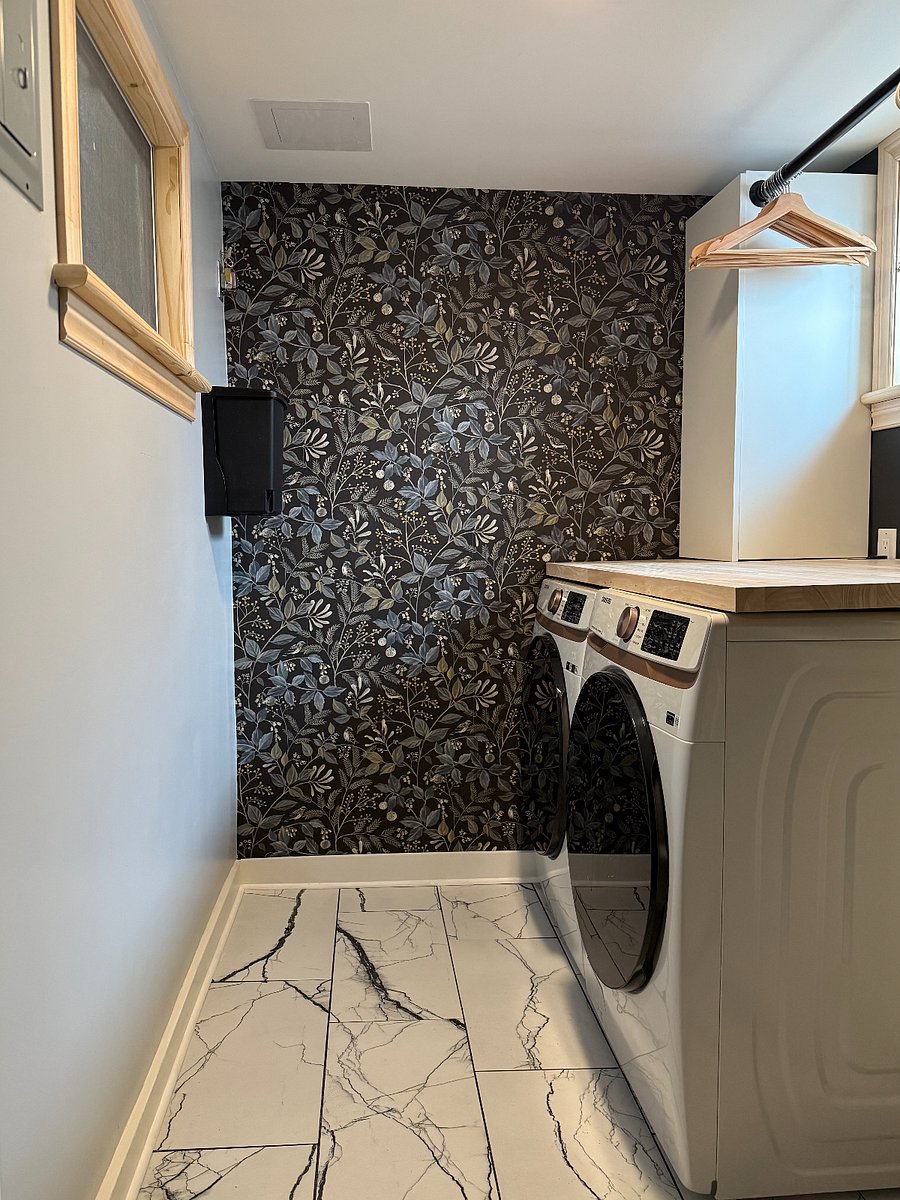 New laundry--to the right of the main rental entry.