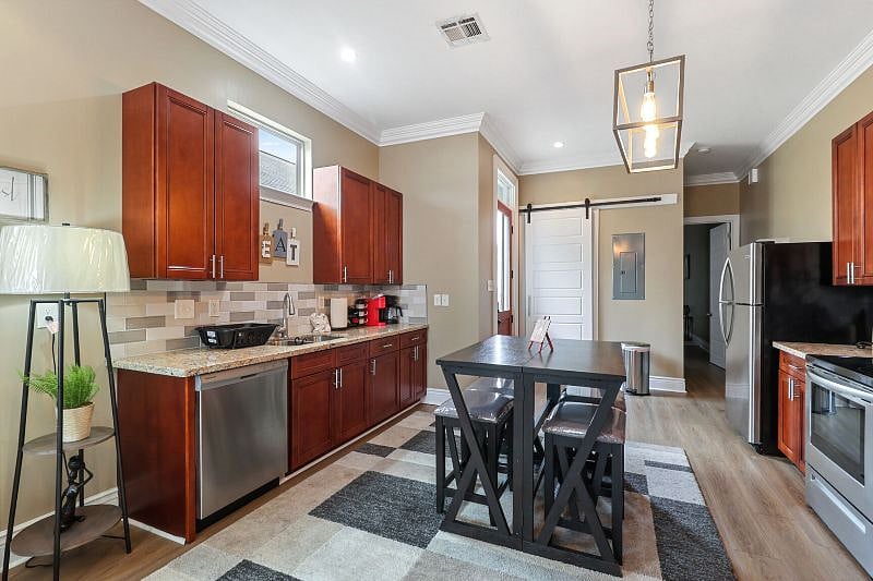 Furnished Finder property 244343_1 photo 15