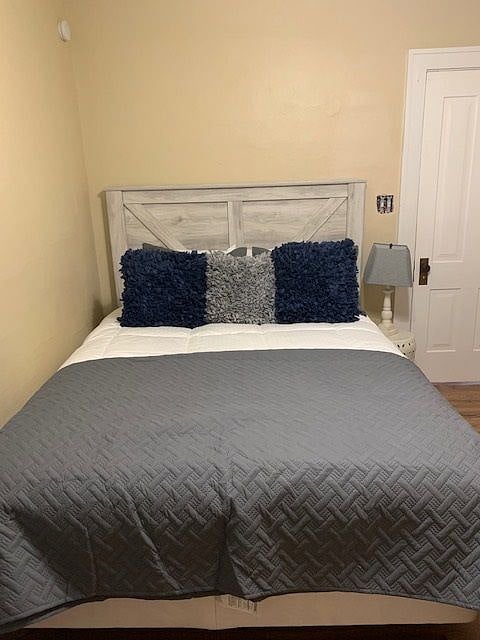 Furnished Finder property 244380_1 photo 9