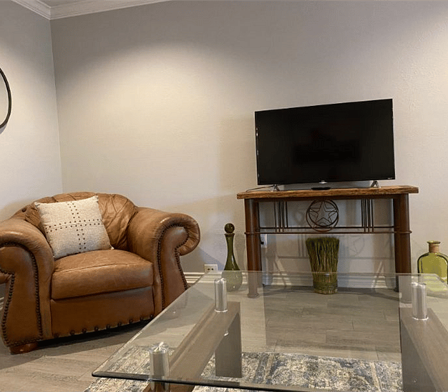 Furnished Finder property 244763_1 photo 2