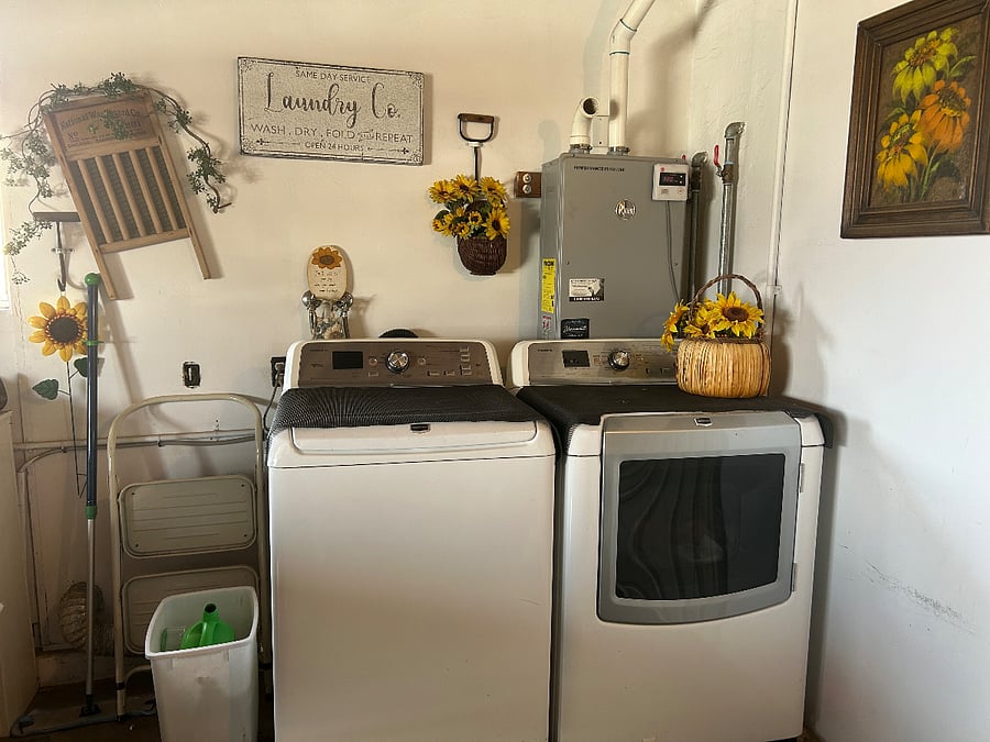 W/D in garage!
$20 per month