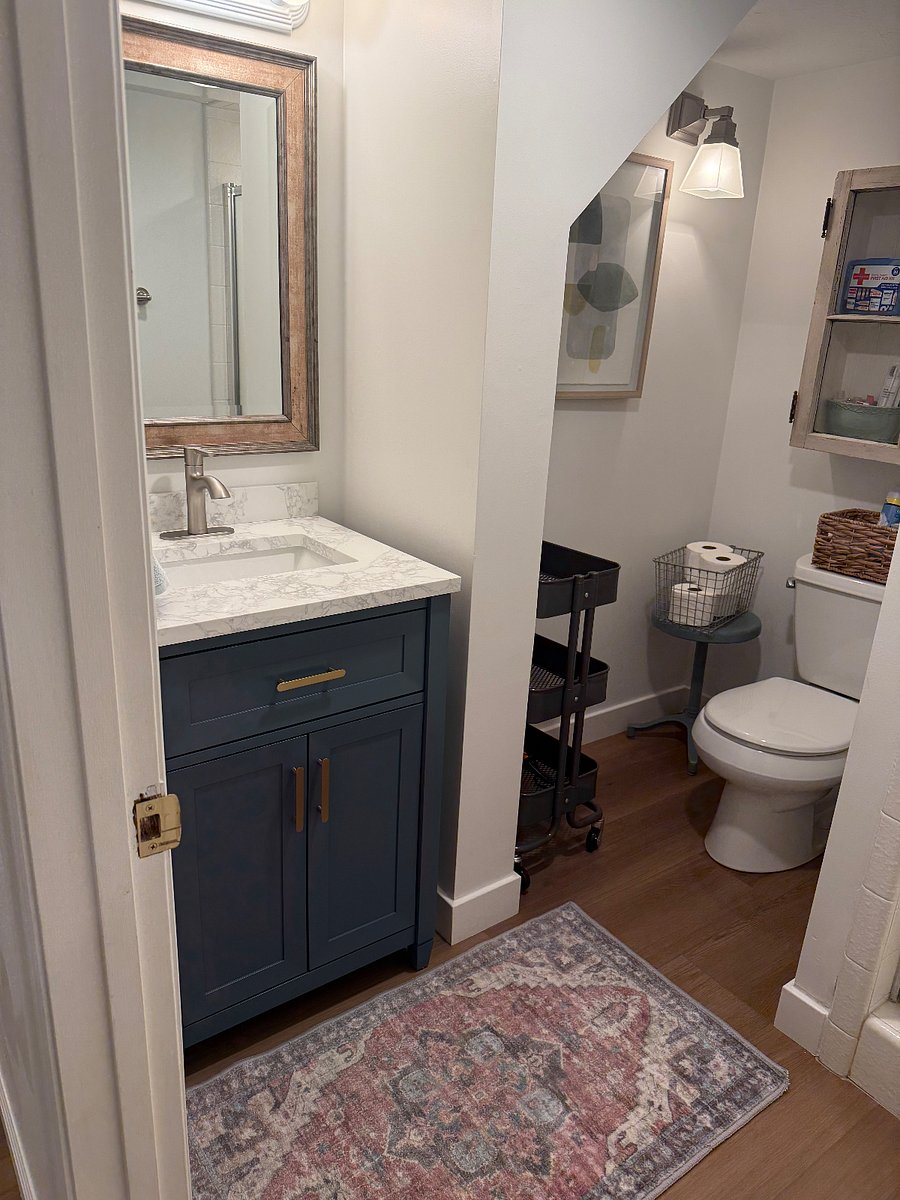 Private 3/4 bath - shower