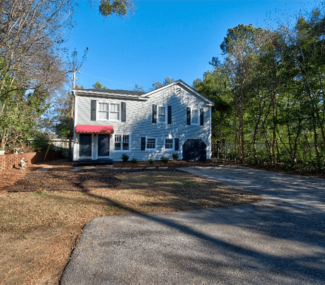 Furnished Finder property 245115_1 photo 4