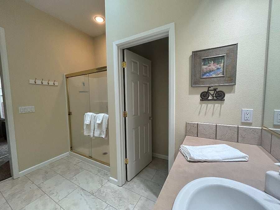Furnished Finder property 245349_1 photo 12
