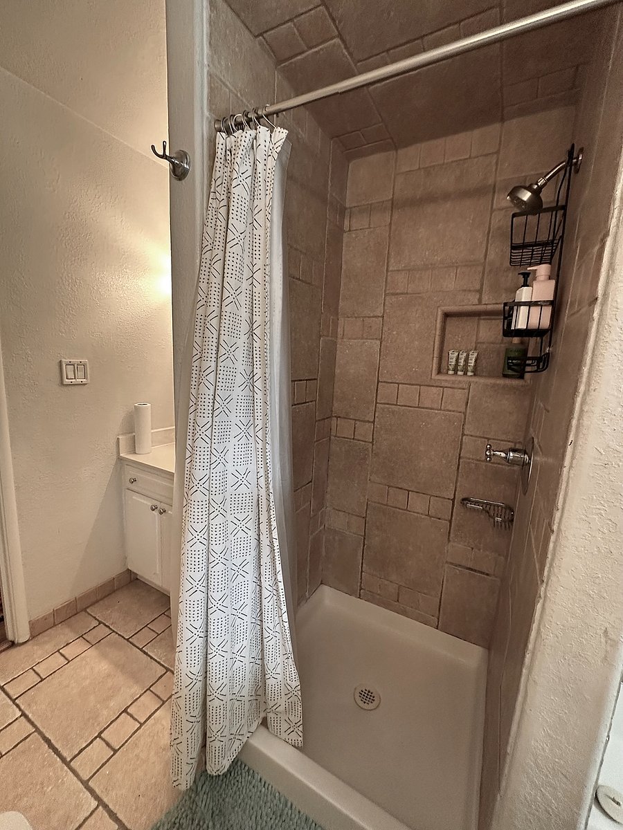 Furnished Finder property 245533_1 photo 32