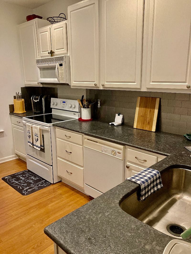 Furnished Finder property 245671_1 photo 5
