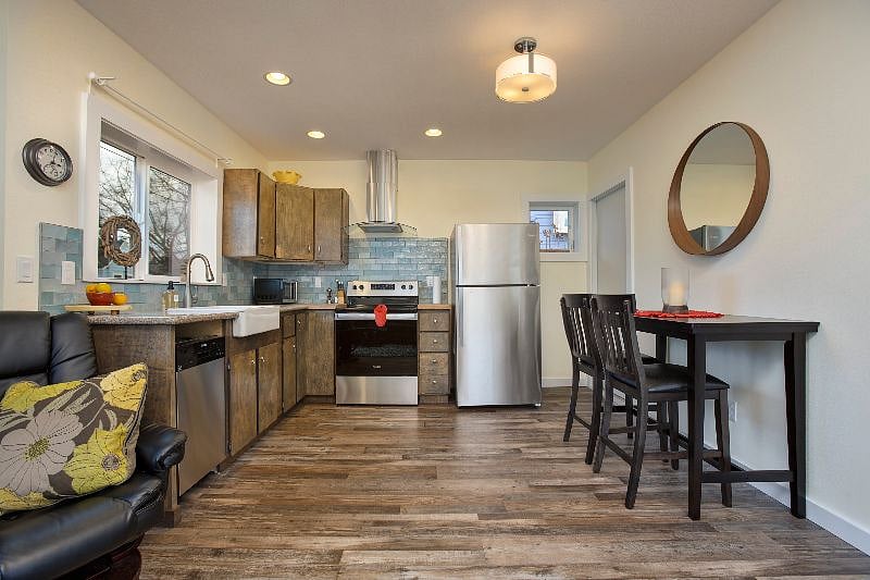 Furnished Finder property 245677_1 photo 9