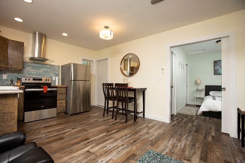 Furnished Finder property 245677_1 photo 13