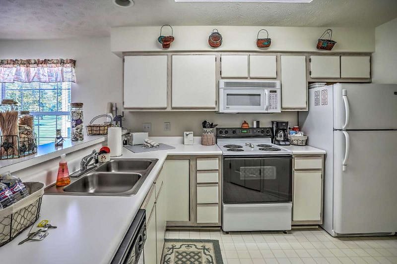 Furnished Finder property 246074_1 photo 3