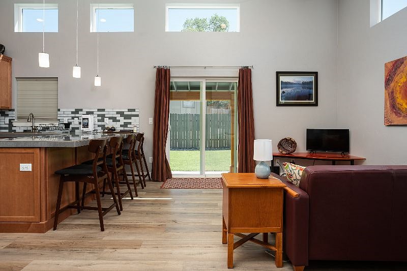 Furnished Finder property 246197_1 photo 5