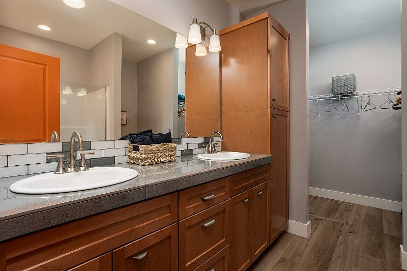 Furnished Finder property 246197_1 photo 12