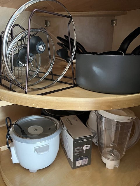 Small appliances and pot and pans
