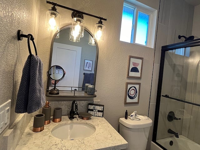 Full bathroom