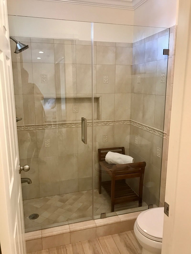 Sunscape Condo's hot water is supplied from a main Boiler, so the water is hot pretty much instantly