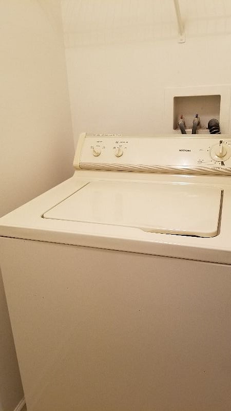 Laundry room off kitchen - Washer