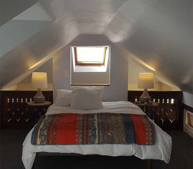 Upstairs loft bedroom