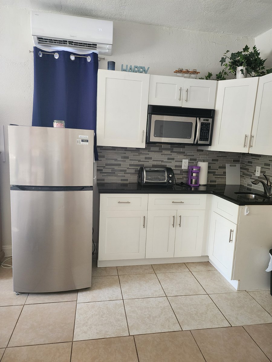 Furnished Finder property 246700_2 photo 8