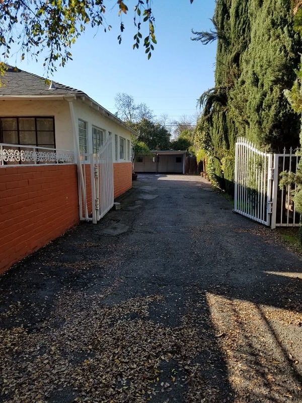Furnished Finder property 247016_1 photo 13