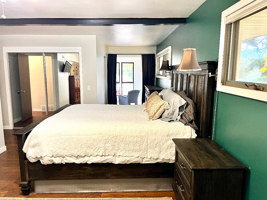 Large Master suite with its own bath and sunroom 