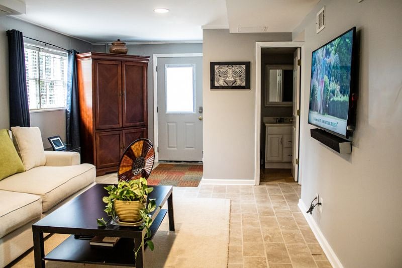 Furnished Finder property 247126_1 photo 3