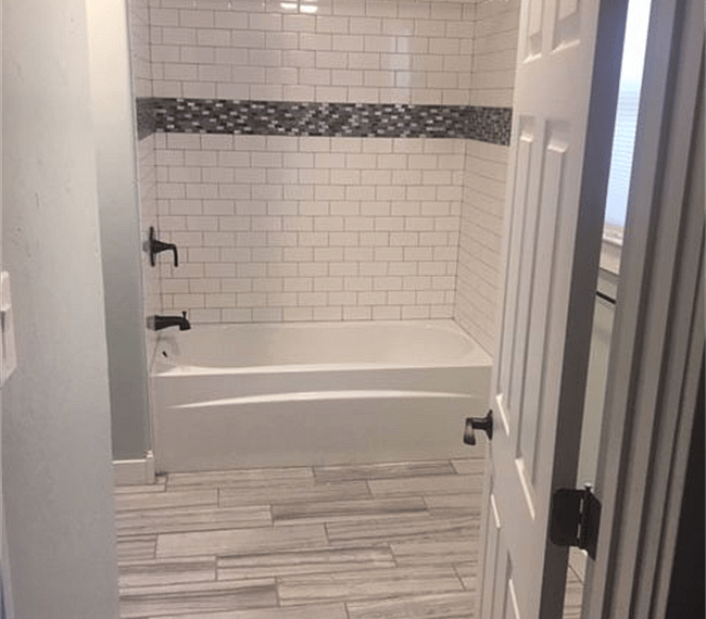 Primary Bedroom Bathtub