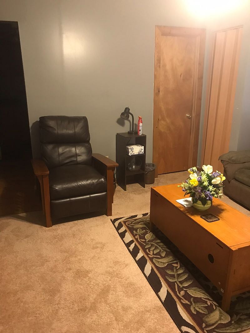 Furnished Finder property 247648_1 photo 2