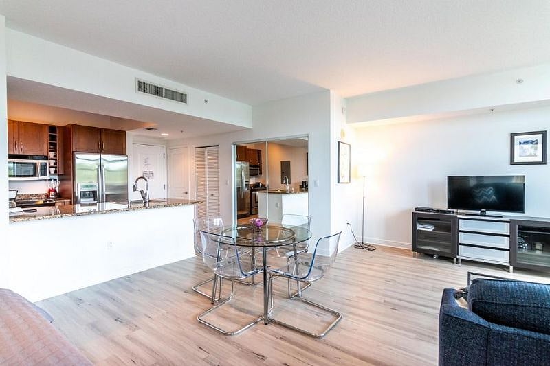 Furnished Finder property 247947_1 photo 32
