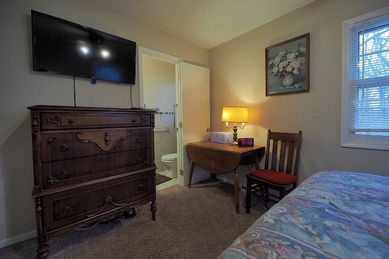 Furnished Finder property 248000_1 photo 11