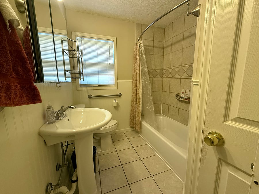 Full Bath
