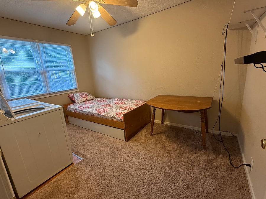 Third Bedroom/Laundry room