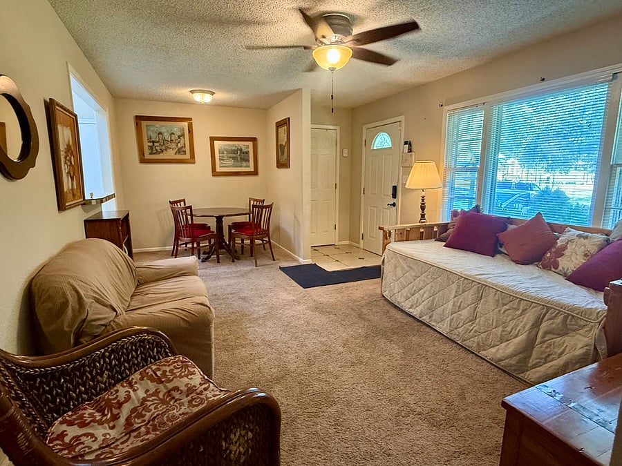 Furnished Finder property 248000_1 photo 9