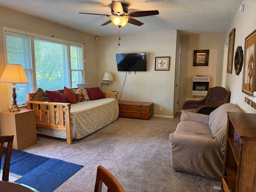 Furnished Finder property 248000_1 photo 8