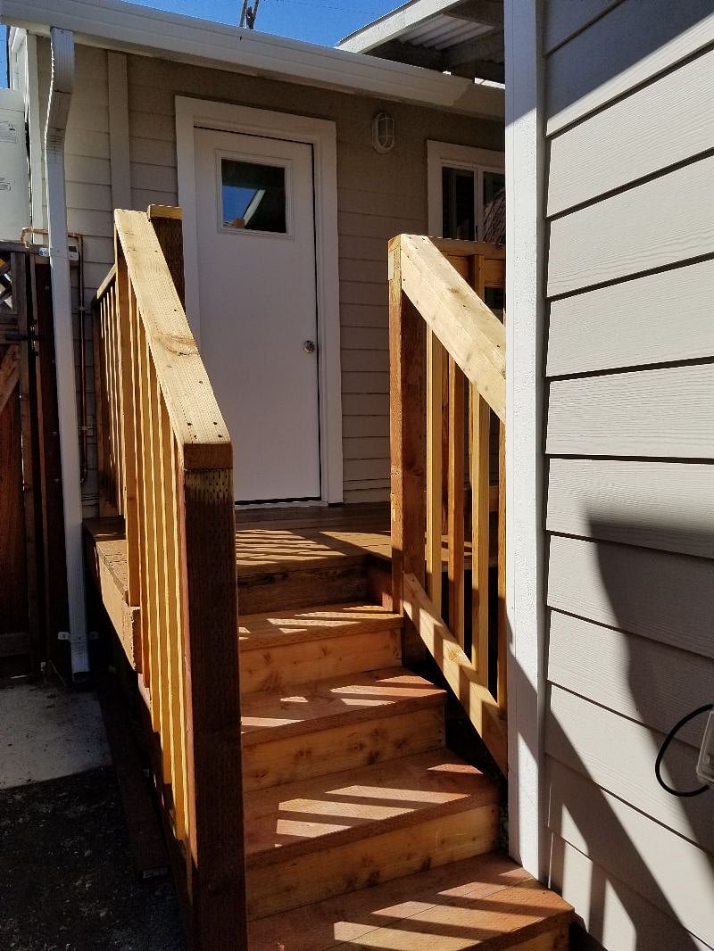 Exclusive Private - Rear Deck 2