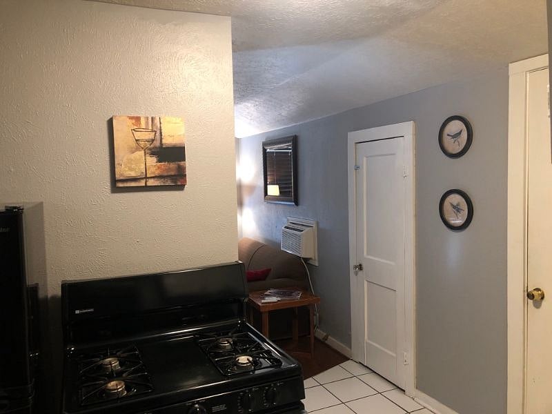 Furnished Finder property 248450_3 photo 4