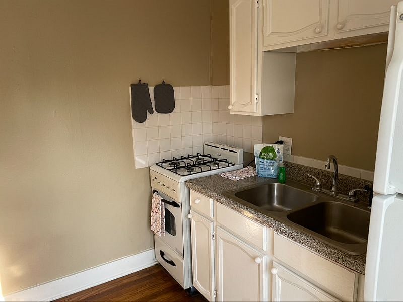 Furnished Finder property 248450_4 photo 8