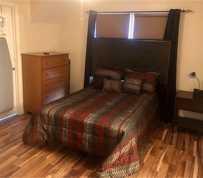 Spacious 1st bedroom with drawers
